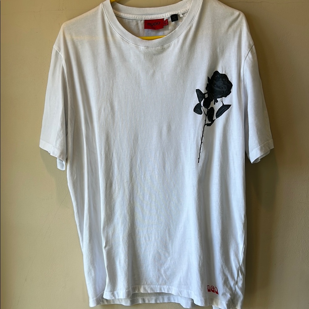 Hugo Boss White and Black Short Sleeve Tee
